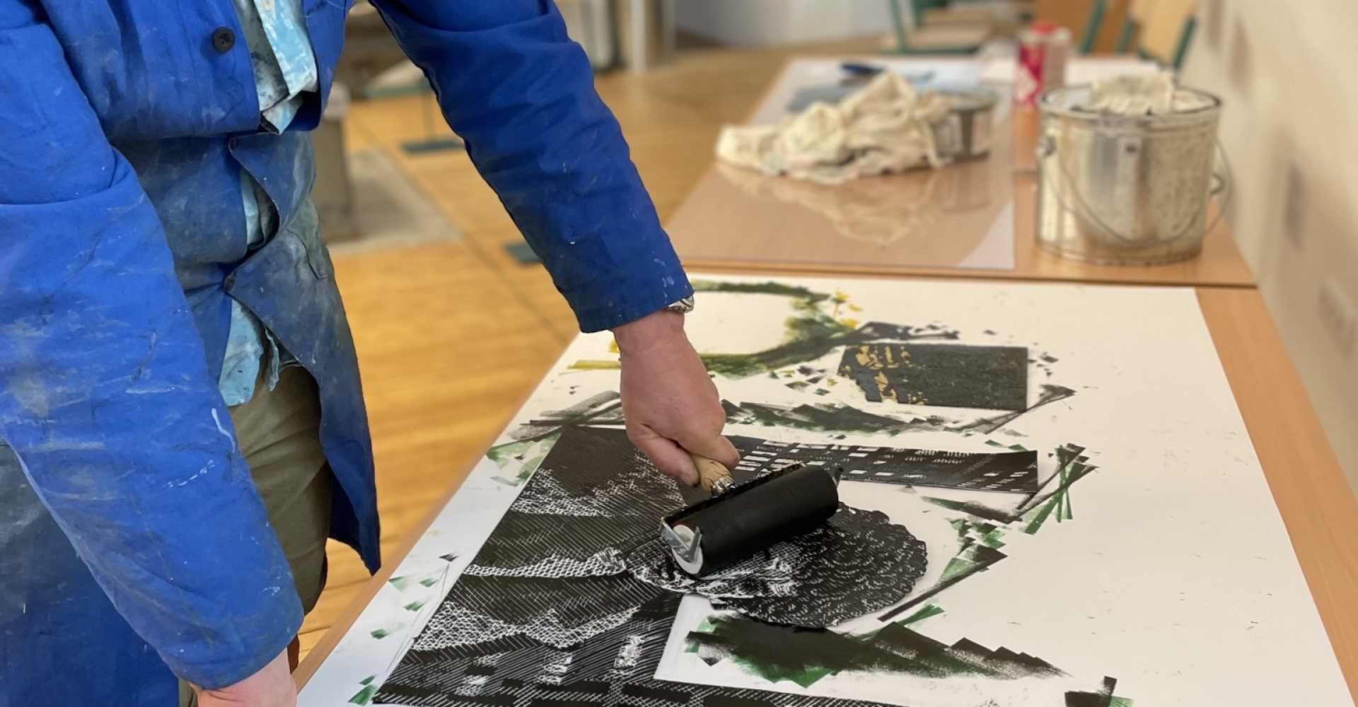 Grafický workshop linorytu s Pavlem Piekarem